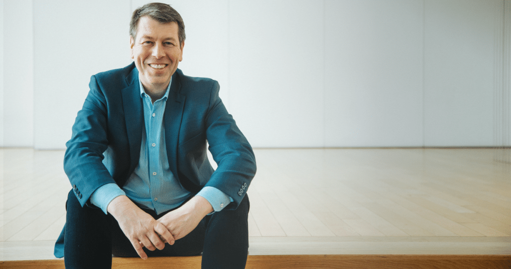 Josef Martens Sitting